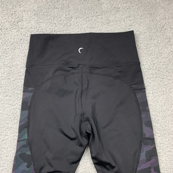 Zyia Active Black Capri Leggings Size 8-10 Athletic Side Pockets - Picture 7 of 14